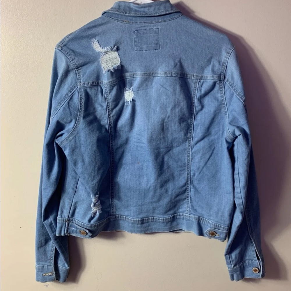Jean jacket - Picture 2 of 5